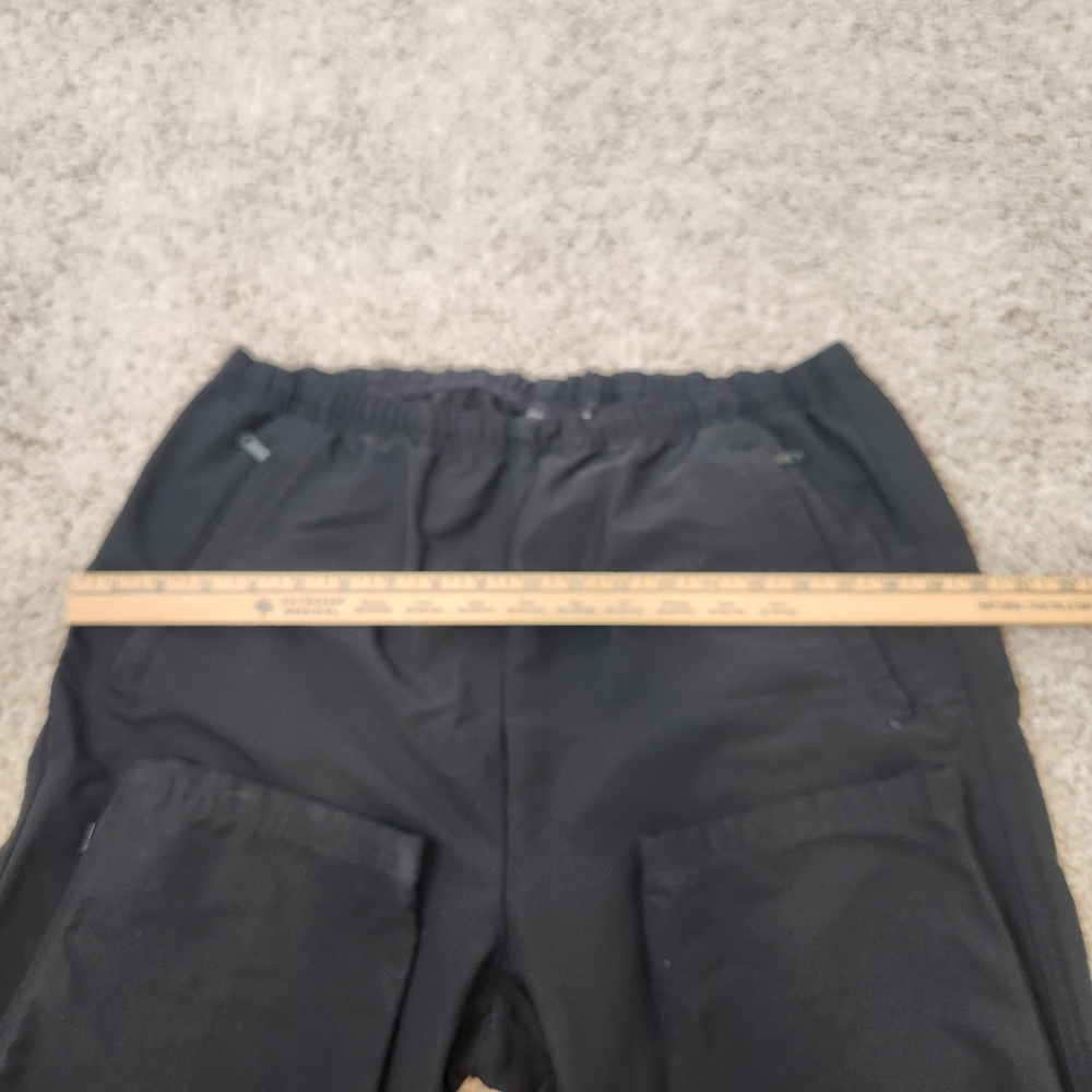 L.L. Bean Hiking Outdoor Pants - Picture 6 of 11